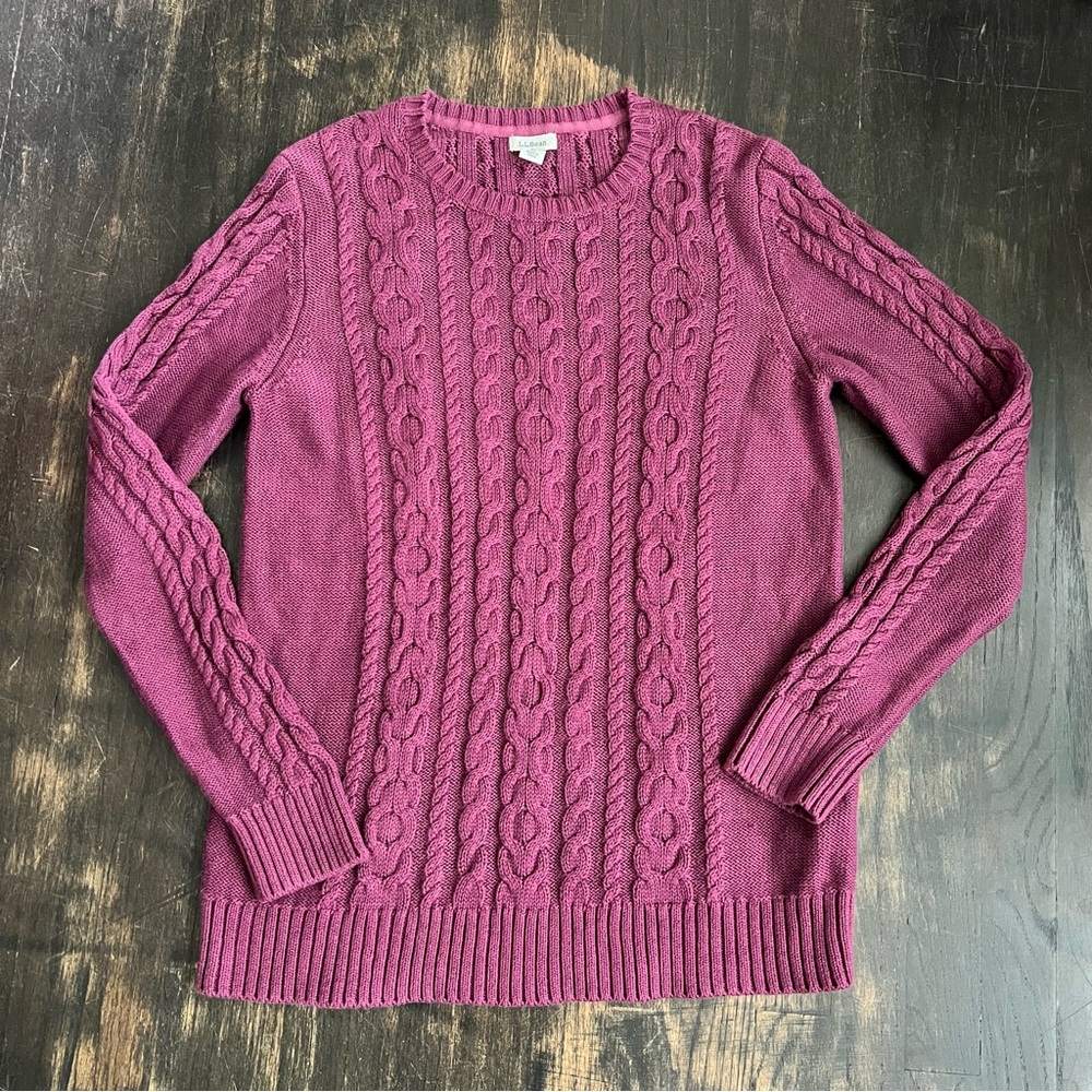 L.L. Bean Women’s Purple Magenta Cable Knit Fishermans Crew Neck Sweater Plum M